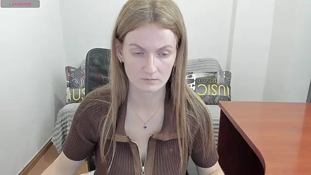 Snapshot of Alisha_Skyes chatting on 10, 7, 2026 Alisha Skyes online show from 10, 7, 2026