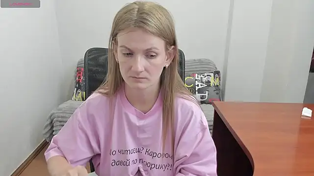 Snapshot of Alisha_Skyes chatting on 22, 7, 2026 Alisha Skyes online show from 22, 7, 2026