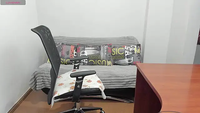 Snapshot of Alisha_Skyes chatting on 26, 7, 2026 Alisha Skyes online show from 26, 7, 2026