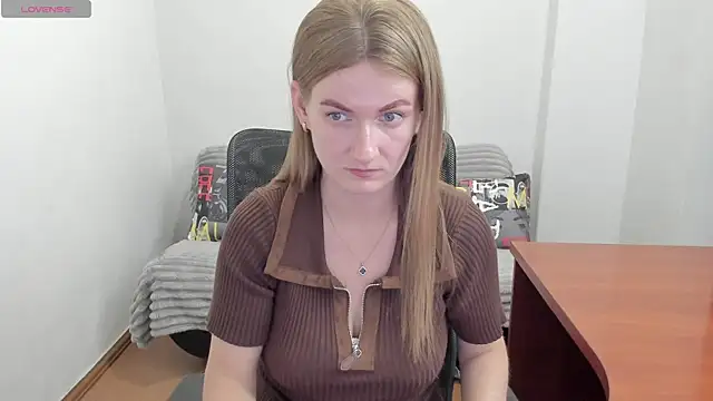 Snapshot of Alisha_Skyes chatting on 29, 7, 2026 Alisha Skyes online show from 29, 7, 2026
