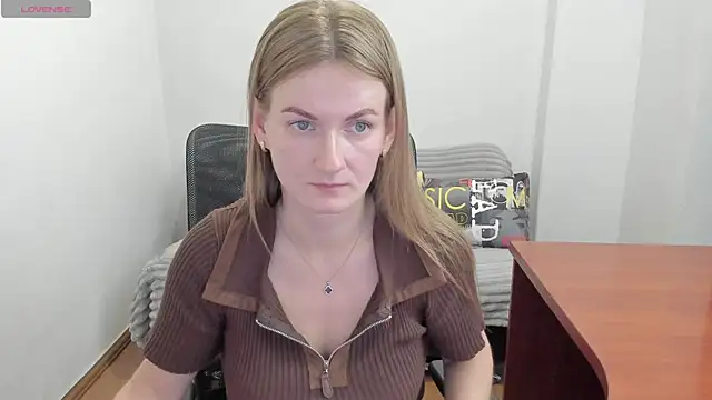 Snapshot of Alisha_Skyes chatting on 30, 7, 2026 Alisha Skyes online show from 30, 7, 2026