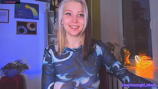 Snapshot of Nicole_matt chatting on 11, 1, 2026 Nicole matt online show from 11, 1, 2026