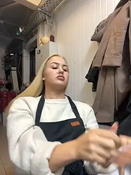 Snapshot of CandyVice chatting on 24, 9, 2025 CandyVice online show from 24, 9, 2025