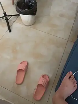 xinmeng-000 online show from 13, 9, 2025