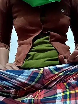 Snapshot of kittu0987 chatting on 12, 11, 2025 kittu0987 online show from 12, 11, 2025