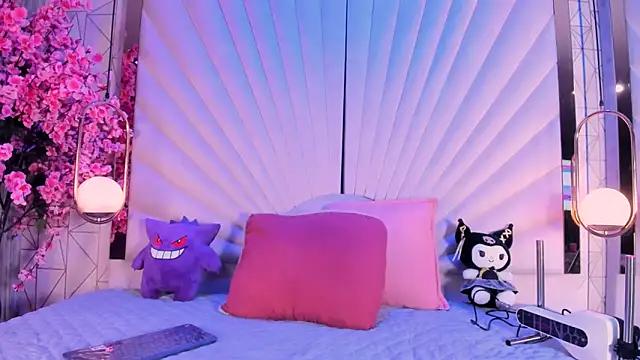 VesperVelvet online show from 26, 4, 2026