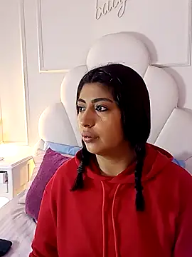 Kaylachannell online show from 17, 11, 2025