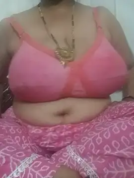 Snapshot of chocobbsneha567 chatting on 12, 6, 2026 chocobbsneha567 online show from 12, 6, 2026