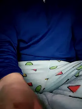 Snapshot of 111owo111 chatting on 8, 11, 2025 111owo111 online show from 8, 11, 2025