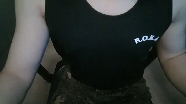 Snapshot of 111owo111 chatting on 22, 5, 2026 111owo111 online show from 22, 5, 2026