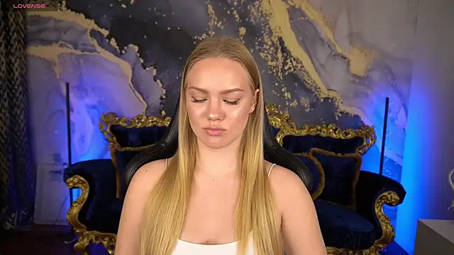 CelesteNoir online show from 4, 11, 2025