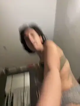 Snapshot of Piggiteablacktea chatting on 14, 11, 2025 Piggiteablacktea online show from 14, 11, 2025