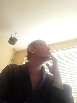 piercingpik online show from 17, 3, 2026