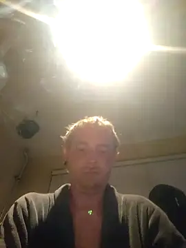 piercingpik online show from 27, 4, 2026