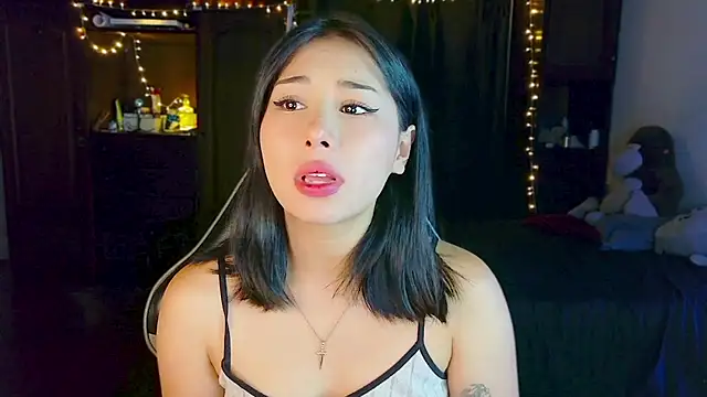 Snapshot of Shisuku_Sophi chatting on 21, 6, 2026 Shisuku Sophi online show from 21, 6, 2026