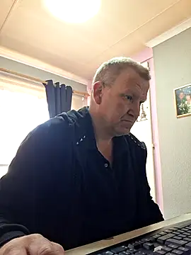 wallacelegend online show from 14, 7, 2026