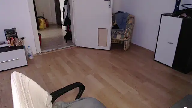 Aliens4twenty online show from 26, 10, 2025