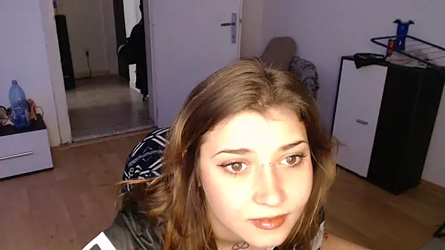 Aliens4twenty online show from 25, 11, 2025