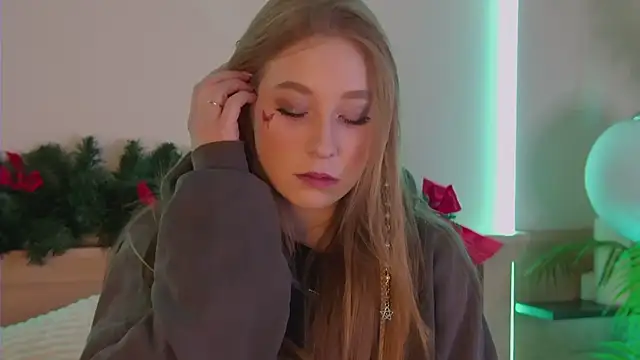 Snapshot of MiaEuphoria_ chatting on 9, 1, 2026 MiaEuphoria online show from 9, 1, 2026