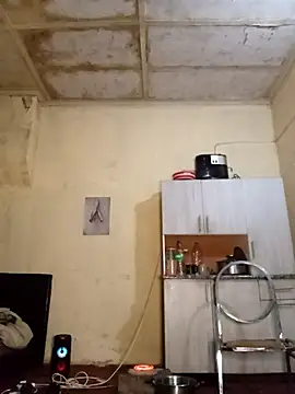 RFeltomWhitJ online show from 1, 11, 2025