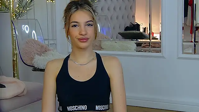 Snapshot of KimmDaviss chatting on 14, 5, 2026 KimmDaviss online show from 14, 5, 2026