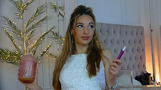 Snapshot of KimmDaviss chatting on 11, 6, 2026 KimmDaviss online show from 11, 6, 2026