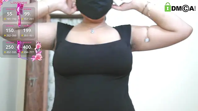Snapshot of SassyWildCouple chatting on 14, 6, 2026 SassyWildCouple online show from 14, 6, 2026