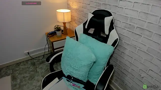 salome rojas  online show from 20, 4, 2026