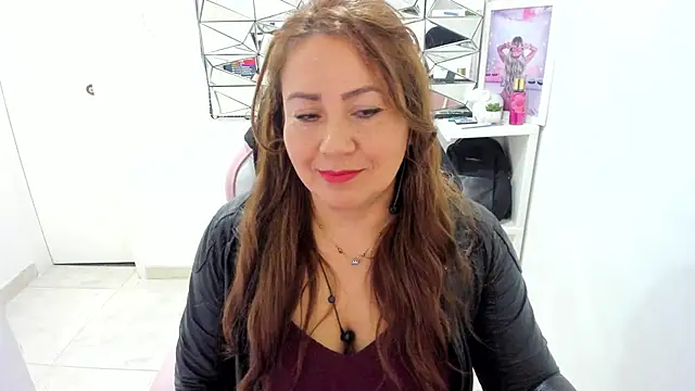 camixxx m online show from 24, 4, 2026