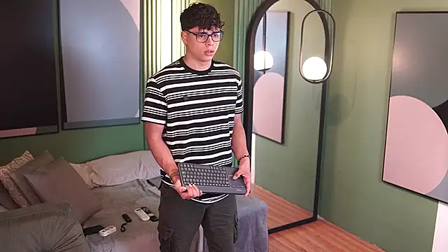 Ethan occonor online show from 1, 10, 2025