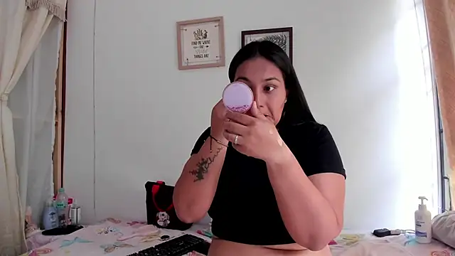 Snapshot of selena_jhonson chatting on 26, 9, 2025 selena jhonson online show from 26, 9, 2025