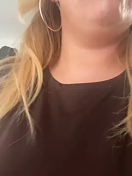 Snapshot of KaylaTrudi chatting on 12, 1, 2026 KaylaTrudi online show from 12, 1, 2026