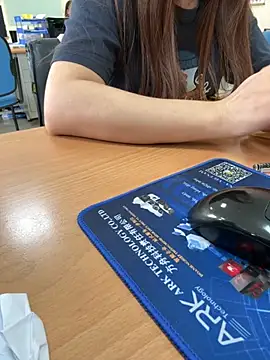 PhuongNhi21 online show from 11, 10, 2025