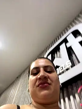 megvibes online show from 16, 12, 2025