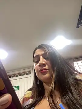 megvibes online show from 18, 12, 2025