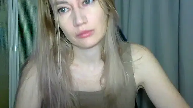 JessFoxxx online show from 1, 11, 2025