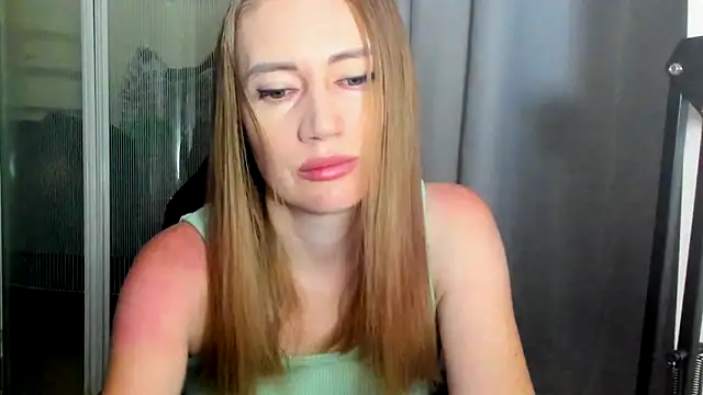 JessFoxxx online show from 17, 6, 2026