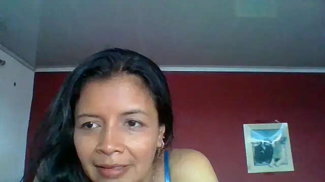 DianaOchoa  online show from 10, 10, 2025