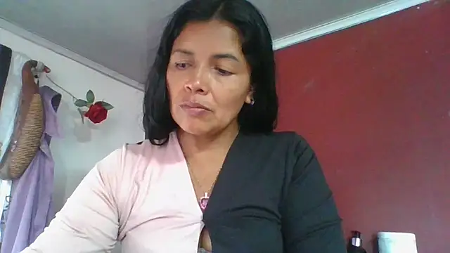 DianaOchoa  online show from 27, 4, 2026