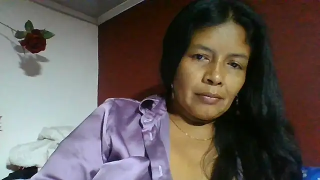 Snapshot of DianaOchoa_ chatting on 7, 6, 2026 DianaOchoa online show from 7, 6, 2026