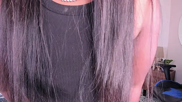 Keily-w online show from 10, 10, 2025