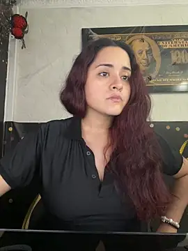 candy  fox  online show from 10, 10, 2025