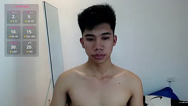 Snapshot of Ur_pinoyhotbrix chatting on 18, 10, 2025 Ur pinoyhotbrix online show from 18, 10, 2025