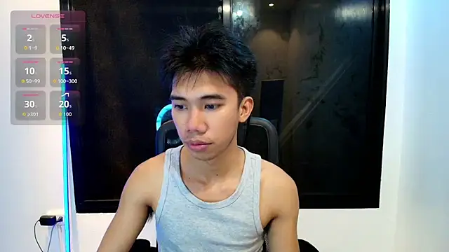 Snapshot of Ur_pinoyhotbrix chatting on 28, 10, 2025 Ur pinoyhotbrix online show from 28, 10, 2025