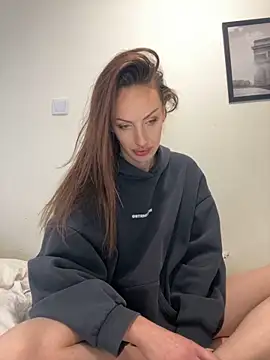 goodgirldevil online show from 21, 4, 2026