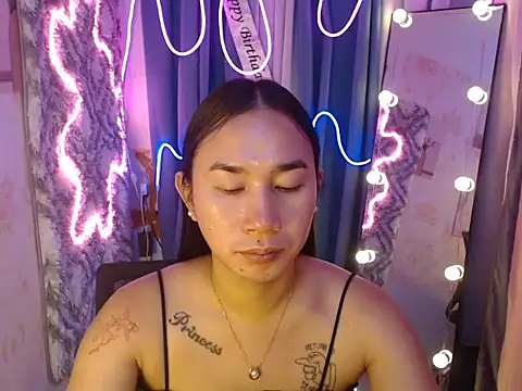 in yourdreamstarxx online show from 3, 12, 2025