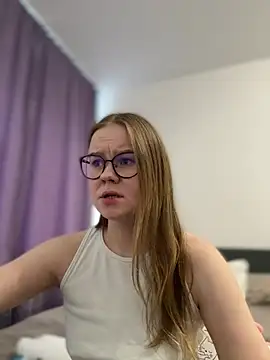  CherryBloom  online show from 25, 4, 2026