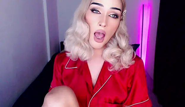 Snapshot of Alicegreenexx chatting on 14, 6, 2026 Alicegreenexx online show from 14, 6, 2026
