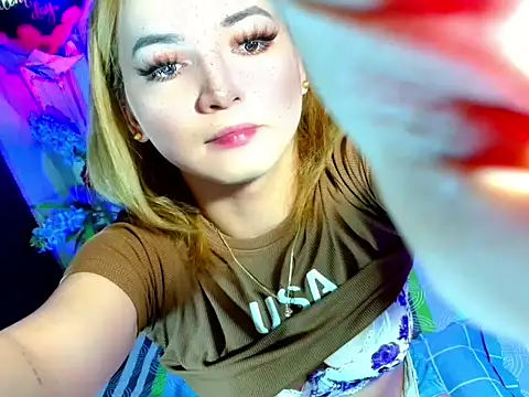 baby kiraxx online show from 19, 4, 2026