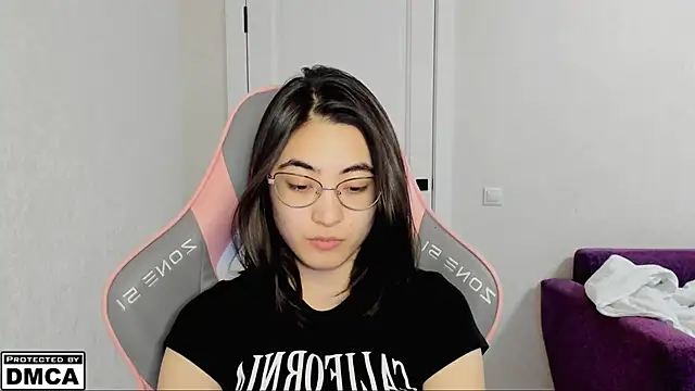 Snapshot of MeilideQian1 chatting on 15, 9, 2025 MeilideQian1 online show from 15, 9, 2025